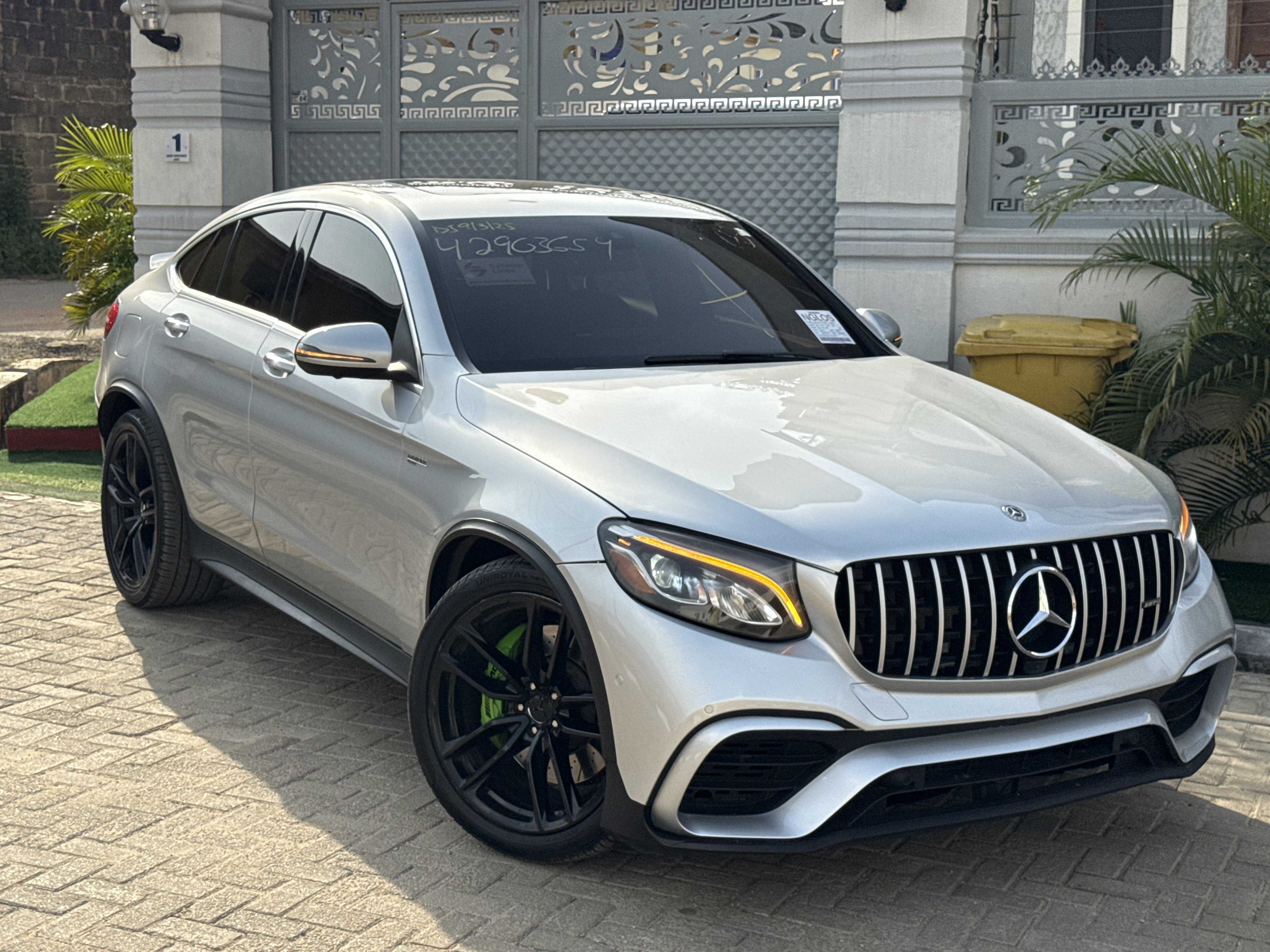 MERCEDES-BENZ GLC-Class - Main View