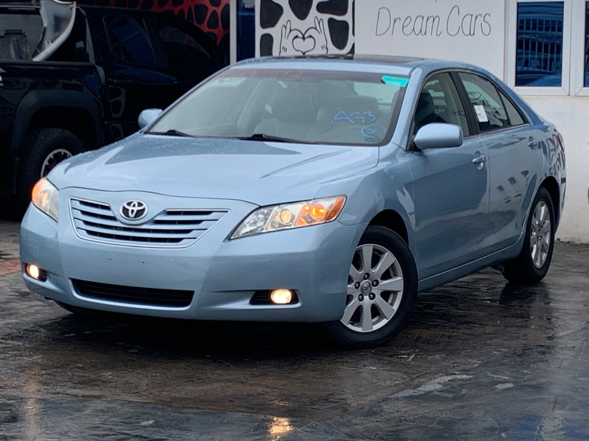 TOYOTA CAMRY - Main View